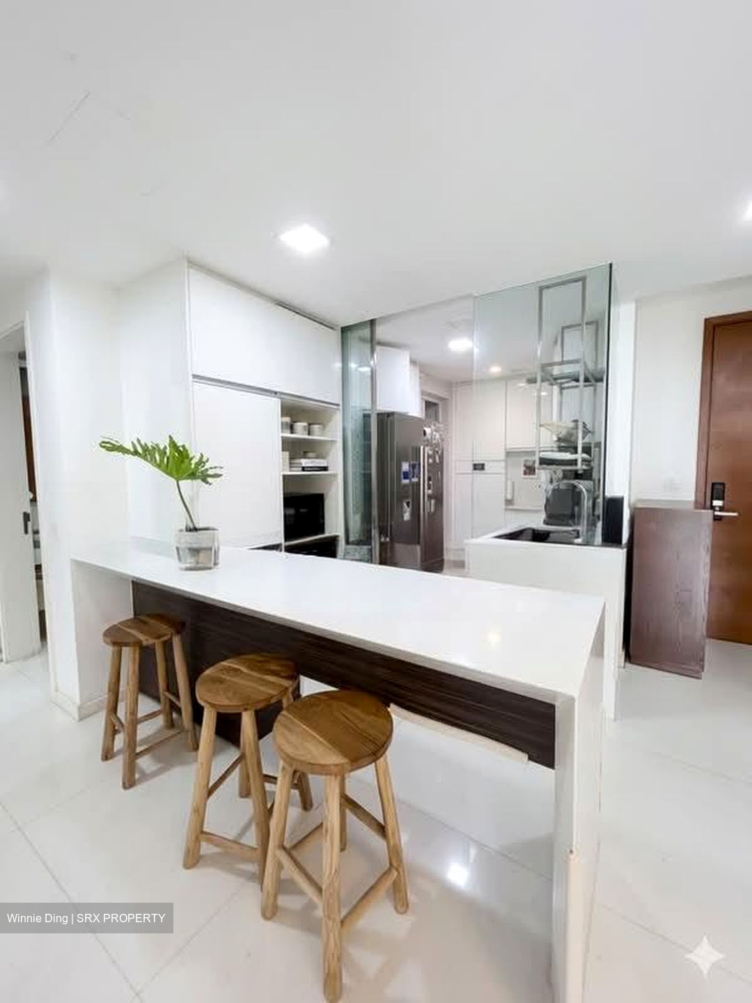Cyan (D10), Condominium #559934531